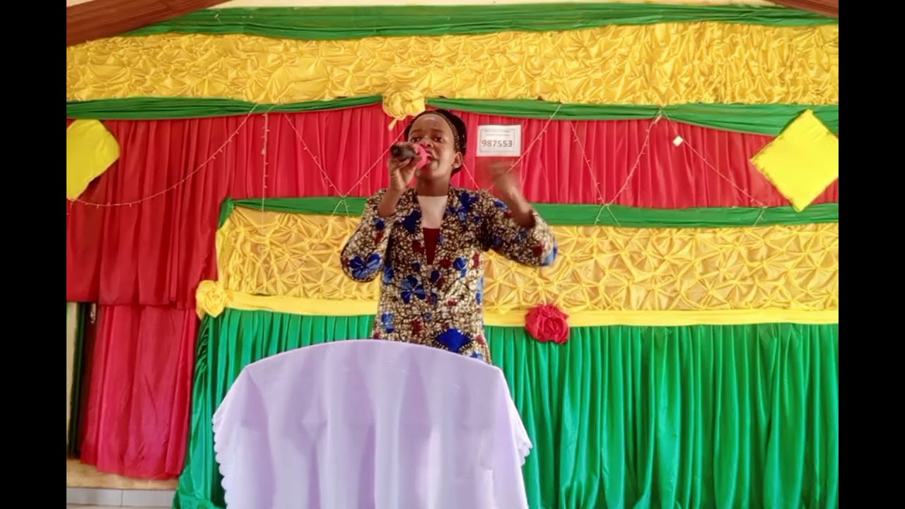 Diane nubwo arimu arimuto atuganirije ijambo ryimana turafashwa