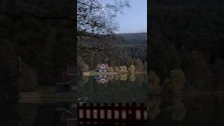 Biraz sessizlik,biraz yeşil🌲Huzur bazen suya yansıyan bir manzaradır🍃Abant Gölü ve Gölcük