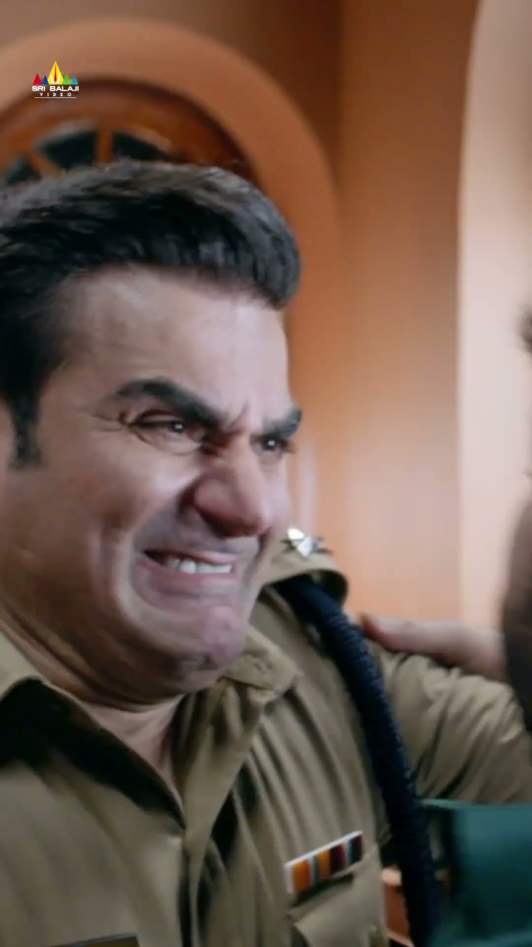 Arbaaz Khan Fights with Mohanlal | #bigbrother | #action | #shorts | #ytshorts | #youtubeshorts