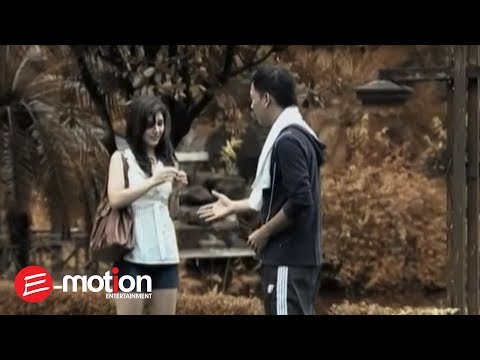 Basejam - Aku Berbeda (Official Lyric Video)