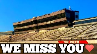 Rockingham Speedway: NASCAR Greatest Inactive Track (For Now)
If you was to ask me what is my all time favorite race track Im gonna say rockingham speedway. Sadly the track has been inactive for many years and honestly it shouldnt have never gotten to that point. In this video I explain what makes rockingham so great, why it was taken off the NASCAR schedule and go over the chances of possibly seeing the cup series return to the rock
Video Footage Credit:
SMIFF TV
WFMY News 2
flyer2359
MrF4Speed
tz17s Motorsport Videos
Dumindu Meegahawatte
Mista Vidz
GamingGuyL
wfrncsu012
Racins Fun
Jacobred00
NASCAR Archives
Michael McIntyre
Worldwide Wyatt
NASCAR Classics
NASCAR
Music:
Ahmad - Back In The Day (Instrumental)
J Dilla - Let Me Be The One (Instrumental)
#nascar #rockingham #racing Rockingham Speedway: NASCAR Greatest Inactive Track (For Now)