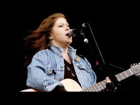 Kirsty MacColl - Train In Vain (Stand By Me) / Walking Down Madison (Live at Glastonbury 1992)