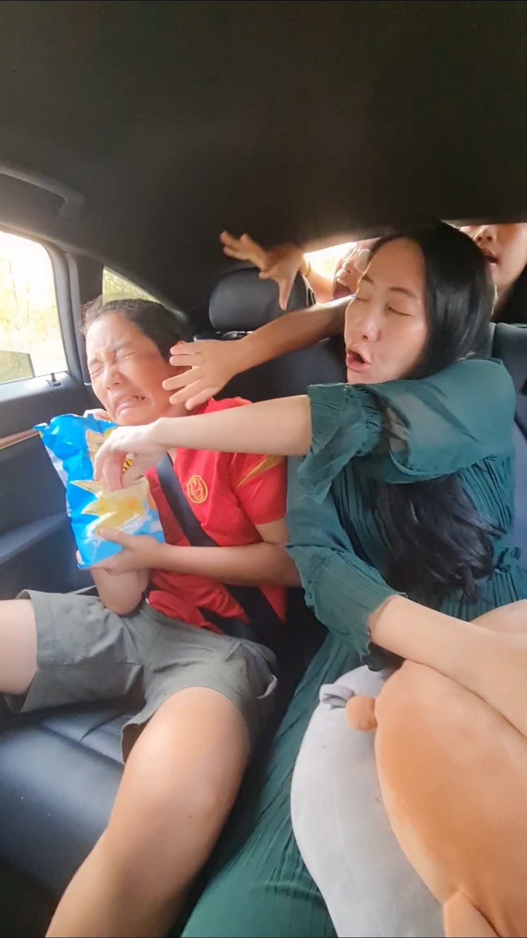 Funny Kids‼️ and Delicious Snack?? | JJaiPan #Shorts