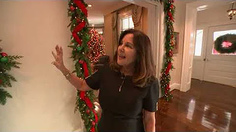 Karen Pence shows off VP residence decorations