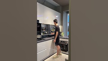 Thi công căn bếp hiện đại với giá gia vị thông minh nâng hạ tự động #thicongnoithat