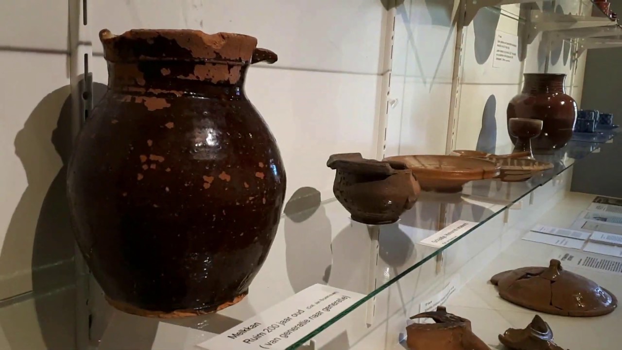 Expositie pottenbakkers