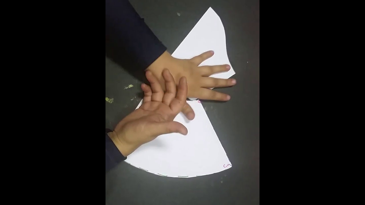 كم كلوش او (واسع )من تحت