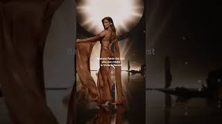 The plus size in 2012 #runway #catwalk #catwalktour #supermodel #fashion #model #fashionweek
