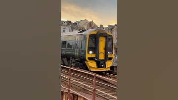 GWR class 158 rattling across colonade viaduct,Dawlish. Paignton to Exmouth service 158748 DMU