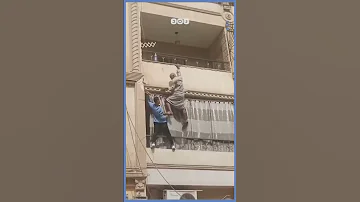 طالب إعدادي ينقذ مسن حاصرته النيران بعد اشتعال حريق في شقته بمدينة نصر 