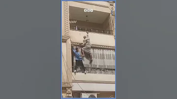 طالب إعدادي ينقذ مسن حاصرته النيران بعد اشتعال حريق في شقته بمدينة نصر 