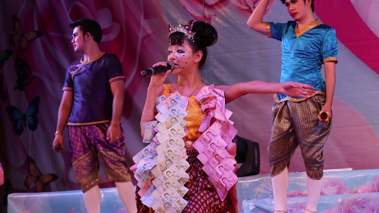 ลุงตุ๊กแกชอบดำดง นุ่นก็เต็มที่ ไปขนมุกมาจากไหนหนักเธอ 55555 : อรัญญาสะอื้น