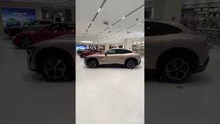 Сегодня Егор заглянул в автосалон Xiaomi, где представлены действительно любопытные модели🔥 Часть 1