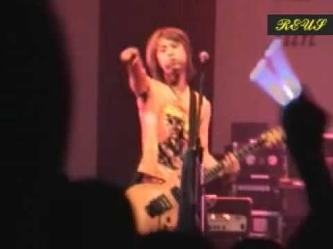 버즈 어느소녀의희망 2004부산콘서트