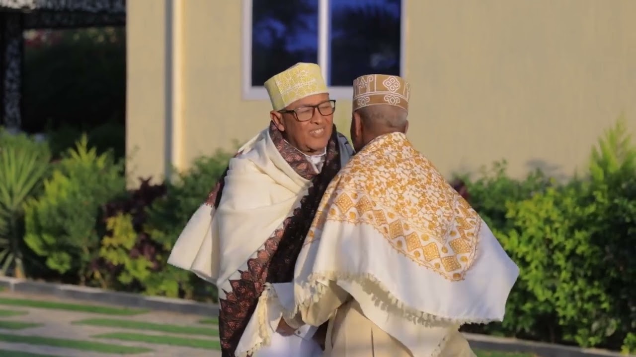 Madaxweynaha Jamhuuriyadda Somaliland oo kulan Afur ah la yeeshay Odayaasha iyo Madax-dhaqameed