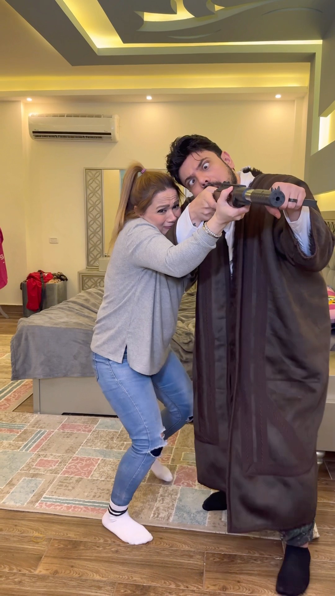 سمعنا صوت حركة في منزلنا بنصف الليل