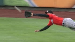 Marisnick Dives To Make Inning-Ending Catch