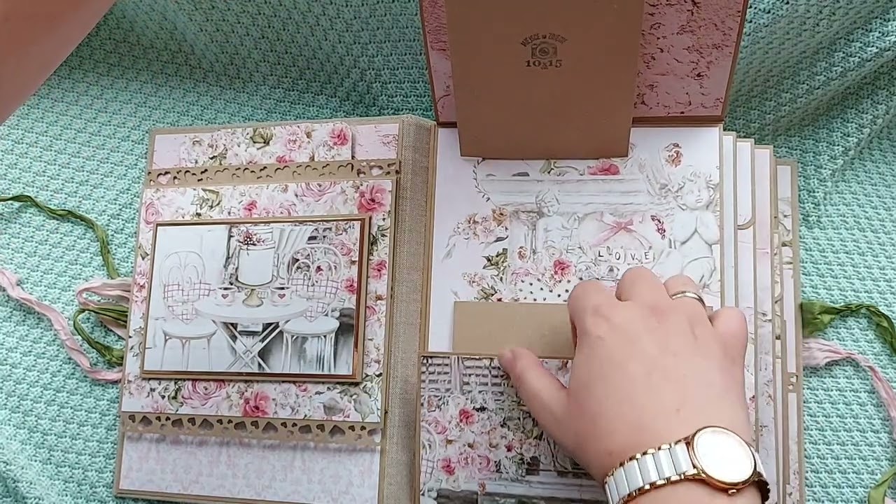 Duży romantyczny album z kolekcji City of Love Mintay Papers