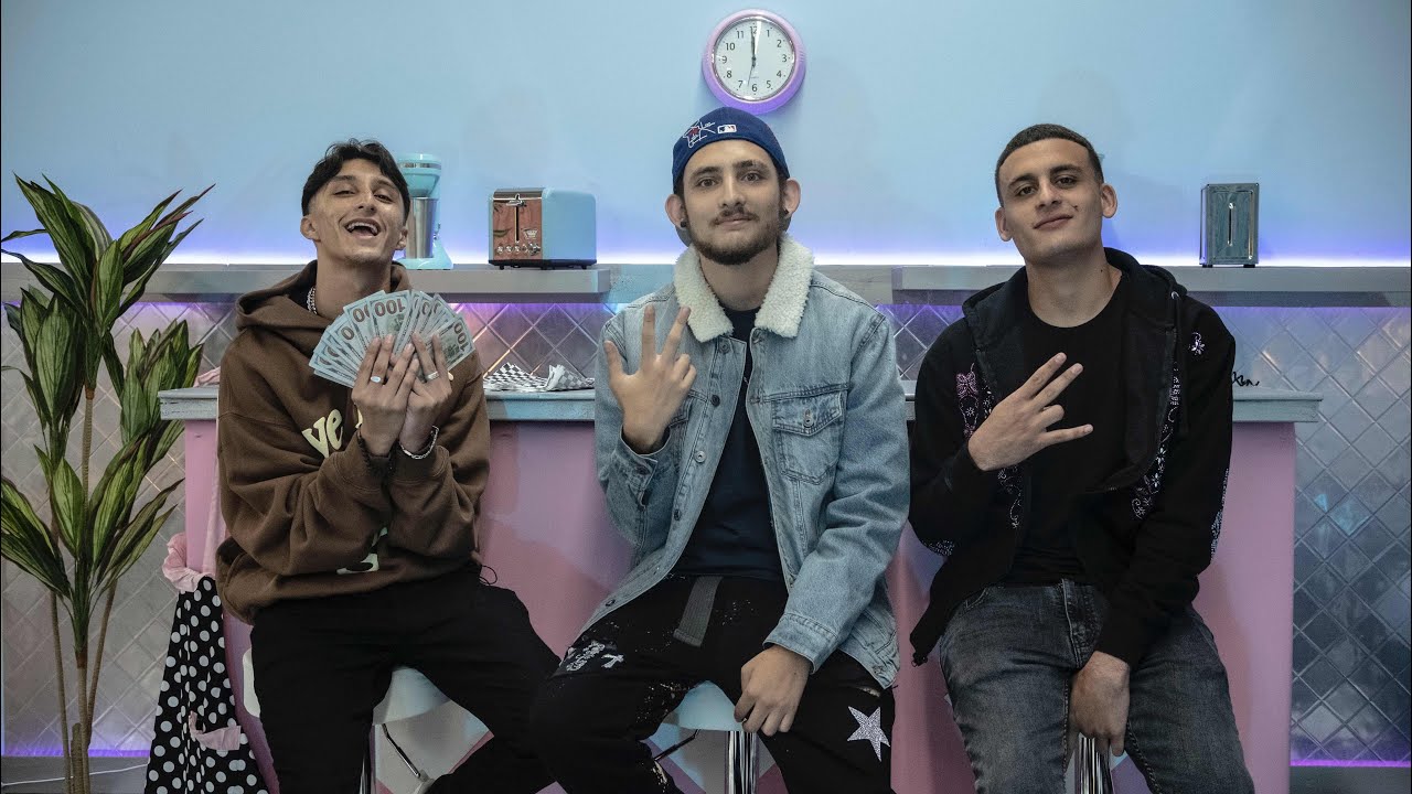 Watch Young Major-Bonnie & Clyde(feat. Flyman & Y1 Mardel)Shot+Edited by Carrington (Official Music Video) on YouTube Watch Young Major-Bonnie & Clyde(feat. Flyman & Y1 Mardel)Shot+Edited by Carrington (Official Music Video) on YouTube