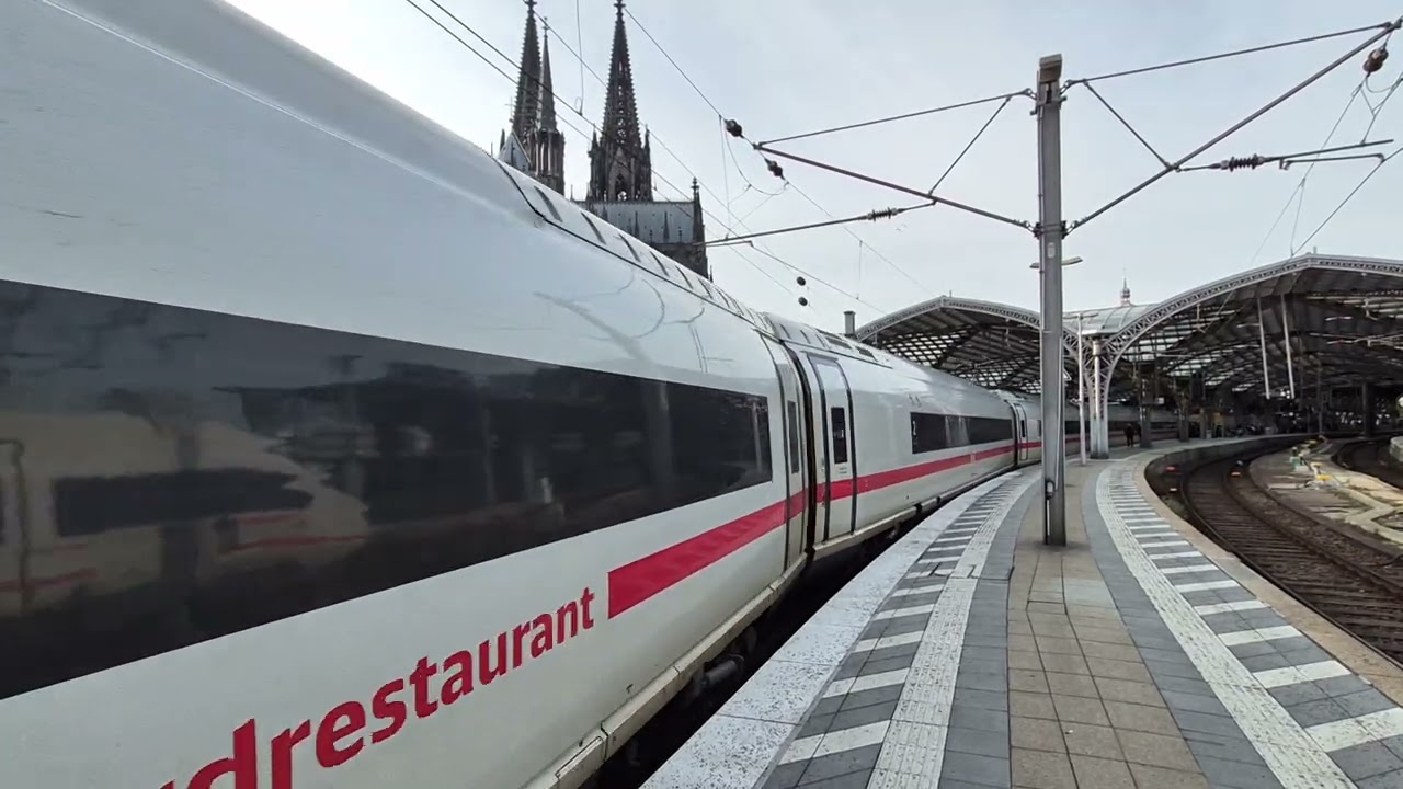Einfahrt ICE  124 (Br 408 NEO) nach Amsterdam 