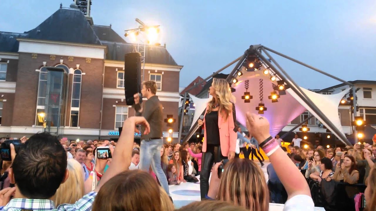 Monique Smit/Tim Douwsma Een zomeravond met jou YouTube