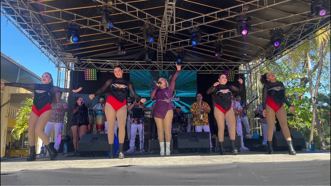 Encantó Femenino Hotel Marbella Playa el Cuco