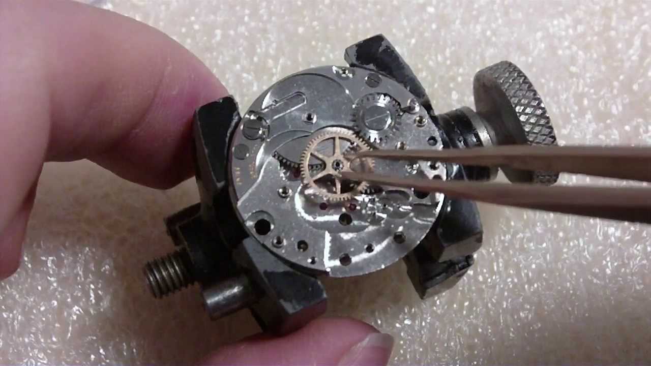 How I assemble a wrist watch, Pathe - YouTube