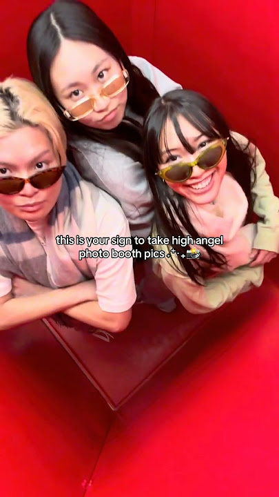 Download lagu NEW HIGH ANGLE PHOTOBOOTH IN NYC 📸🎞️