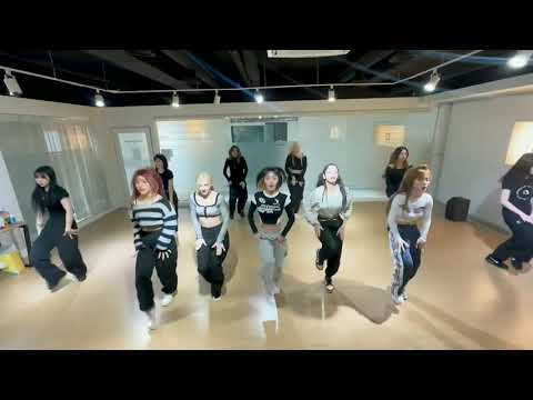 X:in Dance practice mirrored 💁 #keepingthefire #kpop