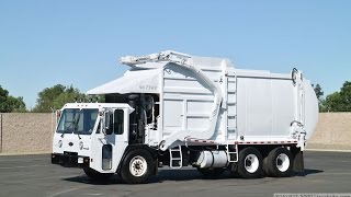 1998 CCC Wittke Starlight 38 Yard Front Loader