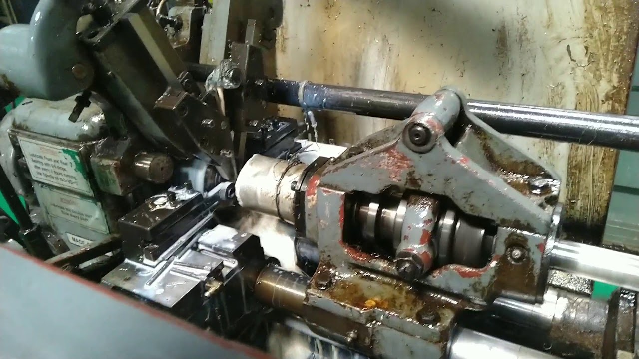 Singal spindle automatic lathe machine. PMT synchronisation attachment