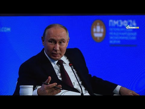 «Я думаю, вы прикорнули немножко, хрюкнули, как говорят в народе»: Владимир Путин шутит на ПМЭФ-2024