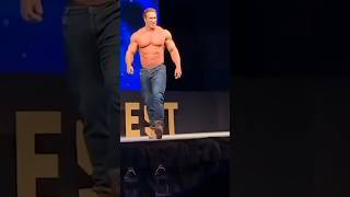 Mike O’Hearn Reacts To Falling Off the Stage Resimi