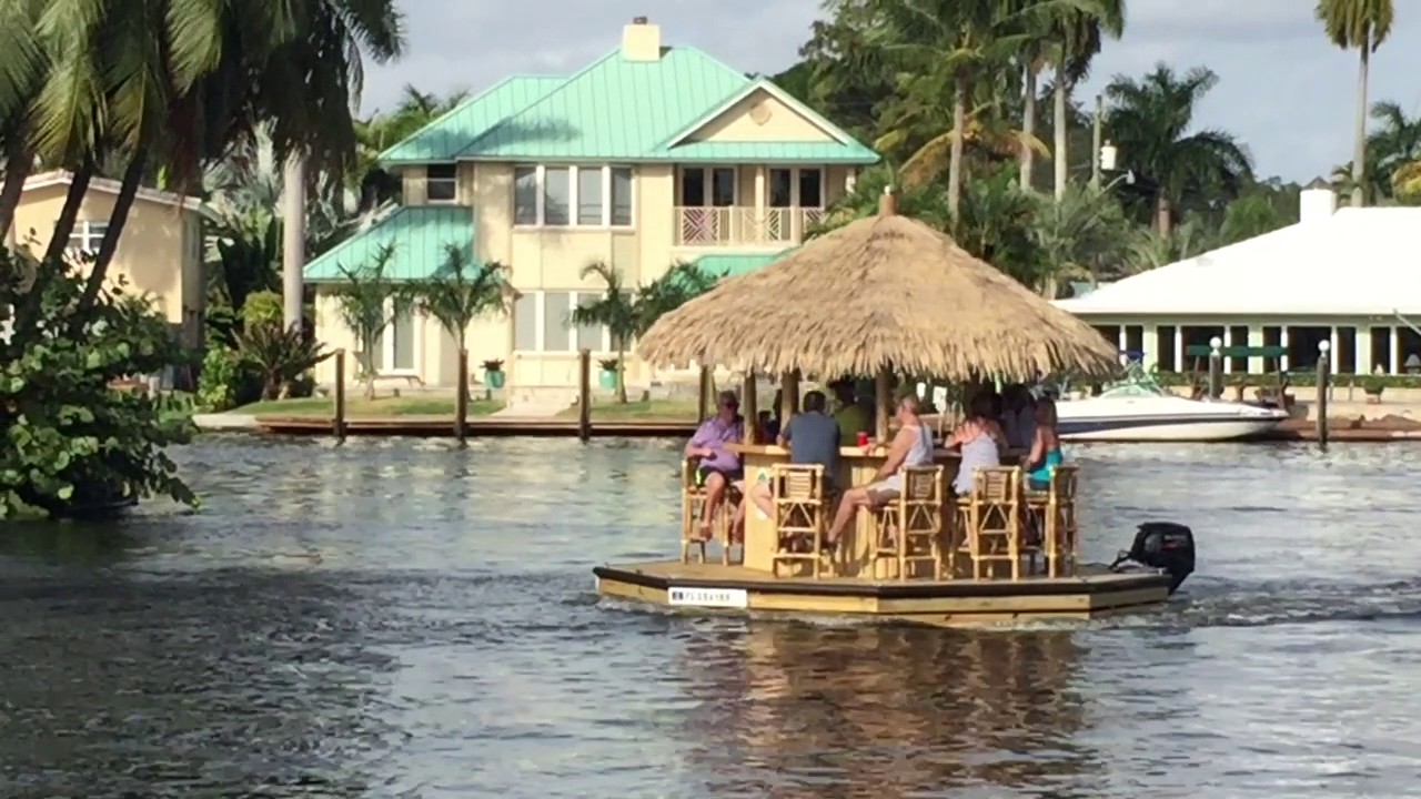 floating tiki bar motoring
