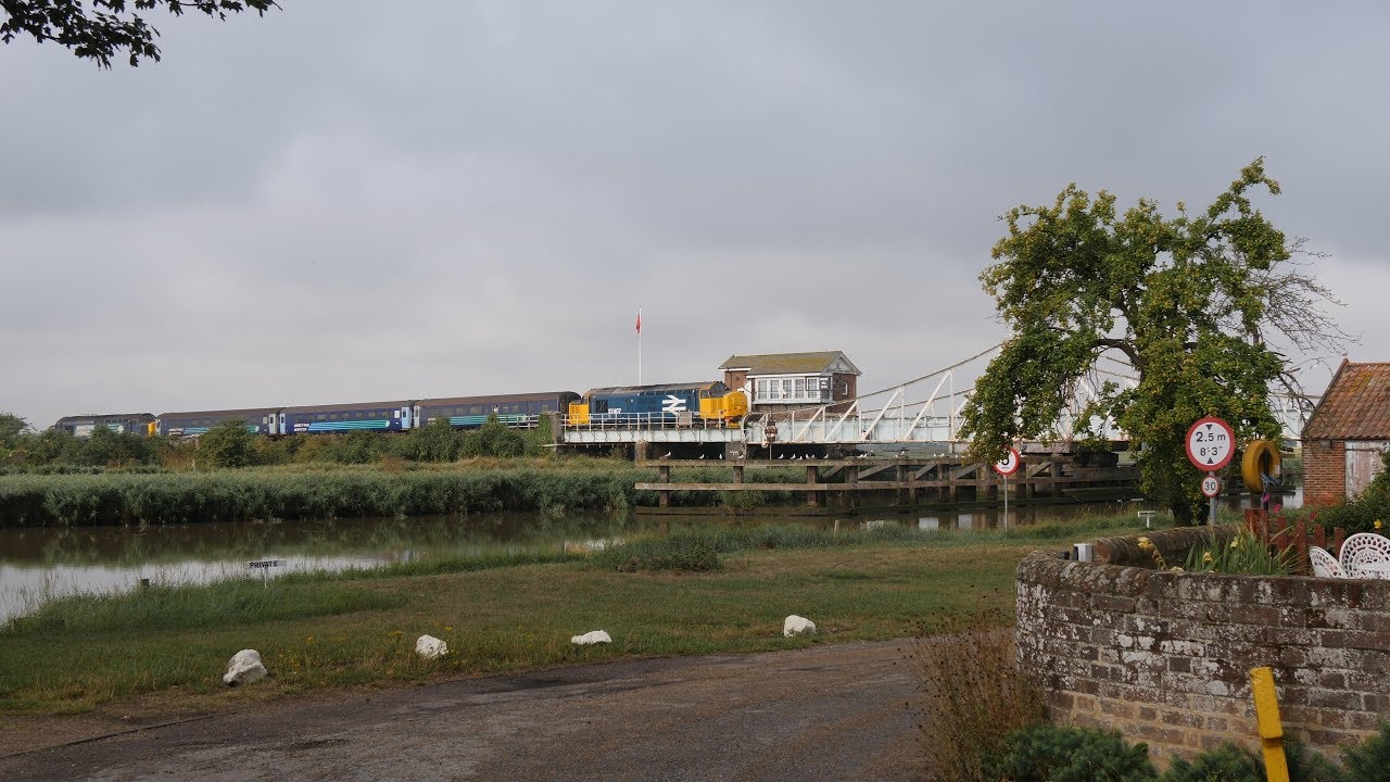 BR Large Logo 37407 & DRS 37419 power over Reedham Swing Bridge - 2J67