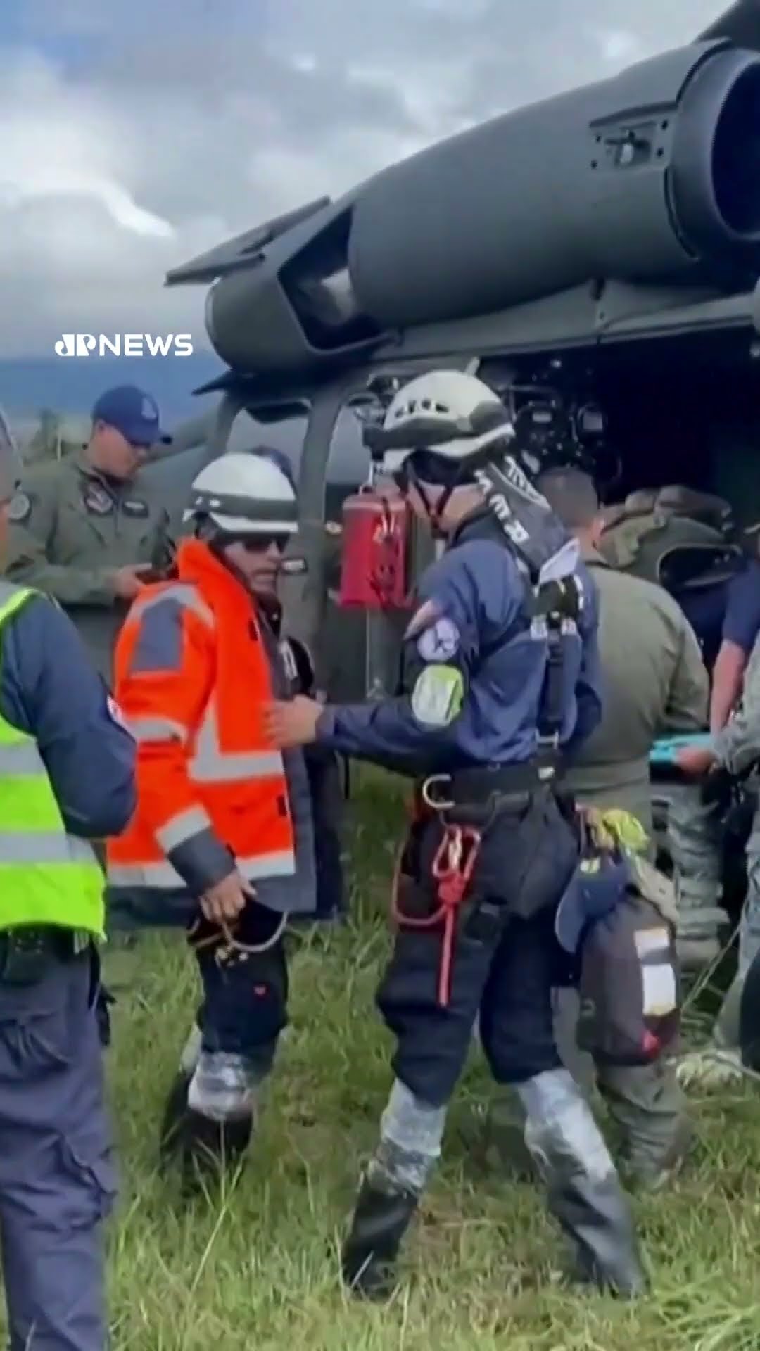Queda de avião de pequeno porte no noroeste da Colômbia deixa dez mortos