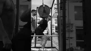 140kgs for reps #squat #legs #powerlifting #bodybuilding
