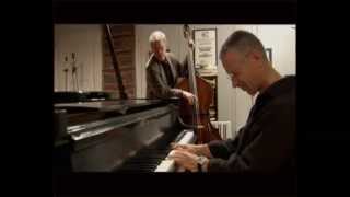 Video thumbnail of "Keith Jarrett & Charlie Haden - No Moon at All"