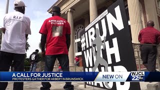 Protesters don't want bond for Ahmaud Arbery murder suspects