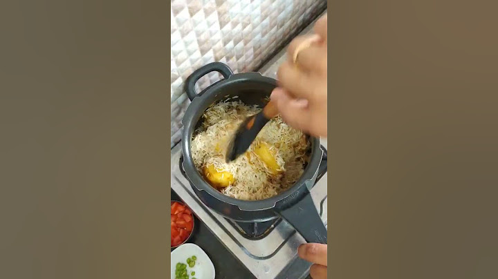 How to cook instant Kolkata-style chicken biryani #chickenbiryani #biryanirecipe #kolkatabiryani