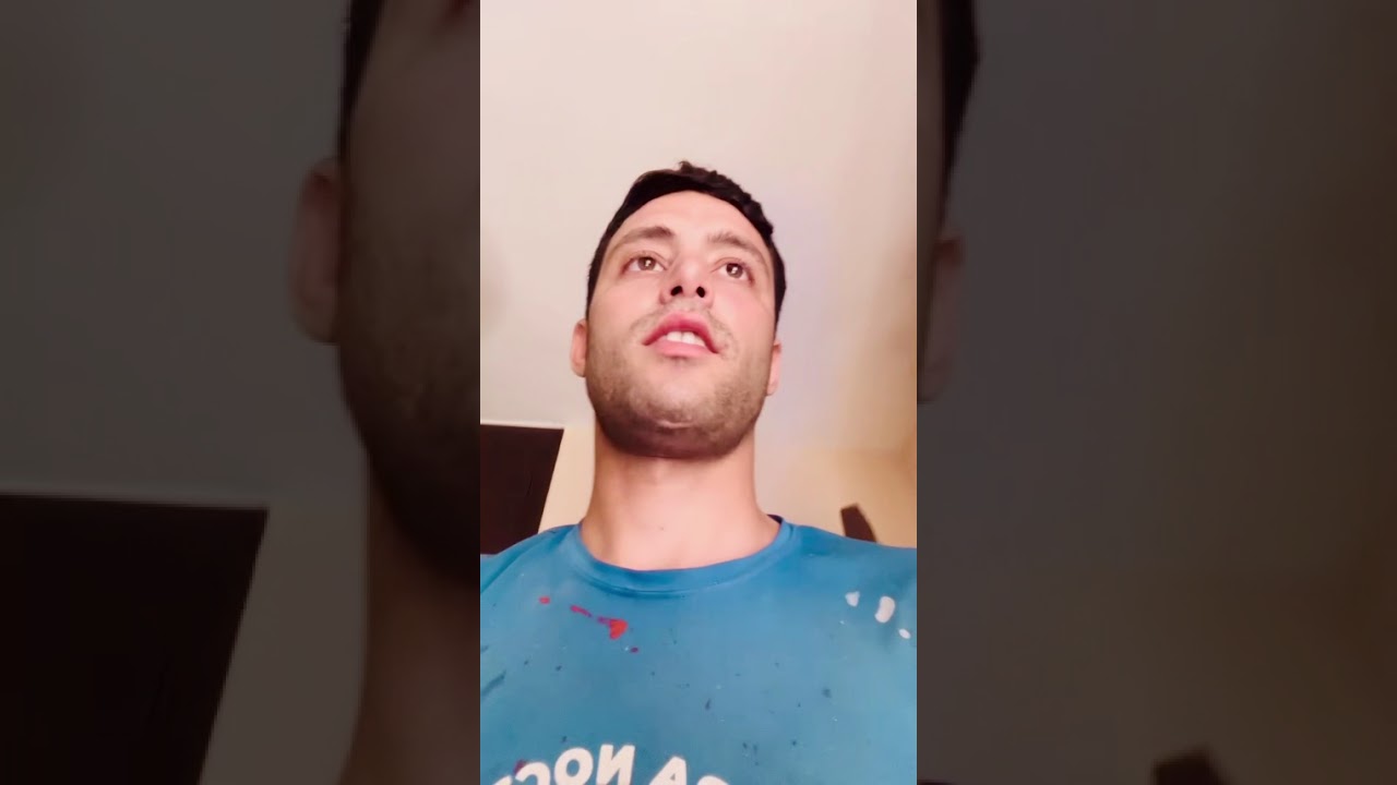 مشيت عند واحد اسبانيوليه نبدله واحد الحمام اليوم.🚽🙎.   