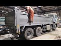 8 Wheeler tipping truck SandBlasting