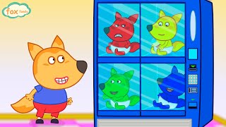 Which Colorful Baby will Lucia Choose from Toy Vending Machine? Fox Family Funny Cartoons for kids