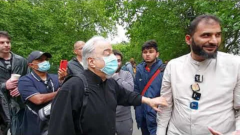 P3 Emotional Conversation With Shia! Adnan and Shia Speakers Corner