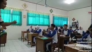Pola rangkaian senam lantai kelas 12 mipa 1. SMA Muhammadiyah 1 cilacap