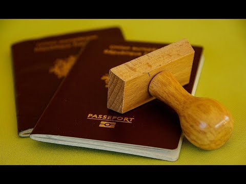 Vídeo: Como Mudar De Nacionalidade