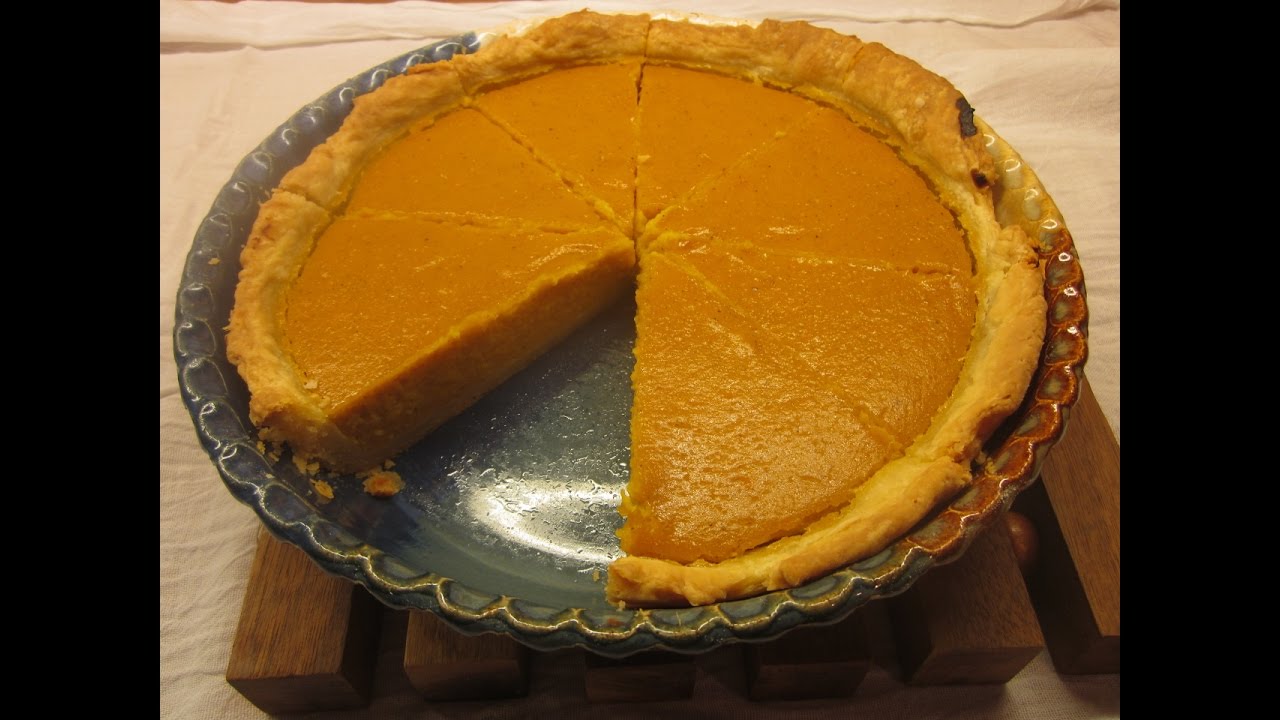 How to make a Pumpkin Pie from scratch - YouTube
