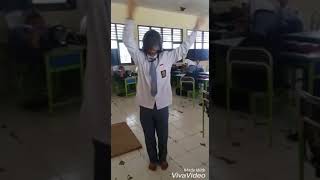 Kocak Kelakuan Siswa Saat Jamkos