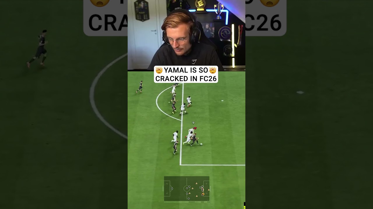 Yamal is so Smooth in FC26 🔥#fc26 #lamineyamal  #yquefue #funny #gaming #fifa