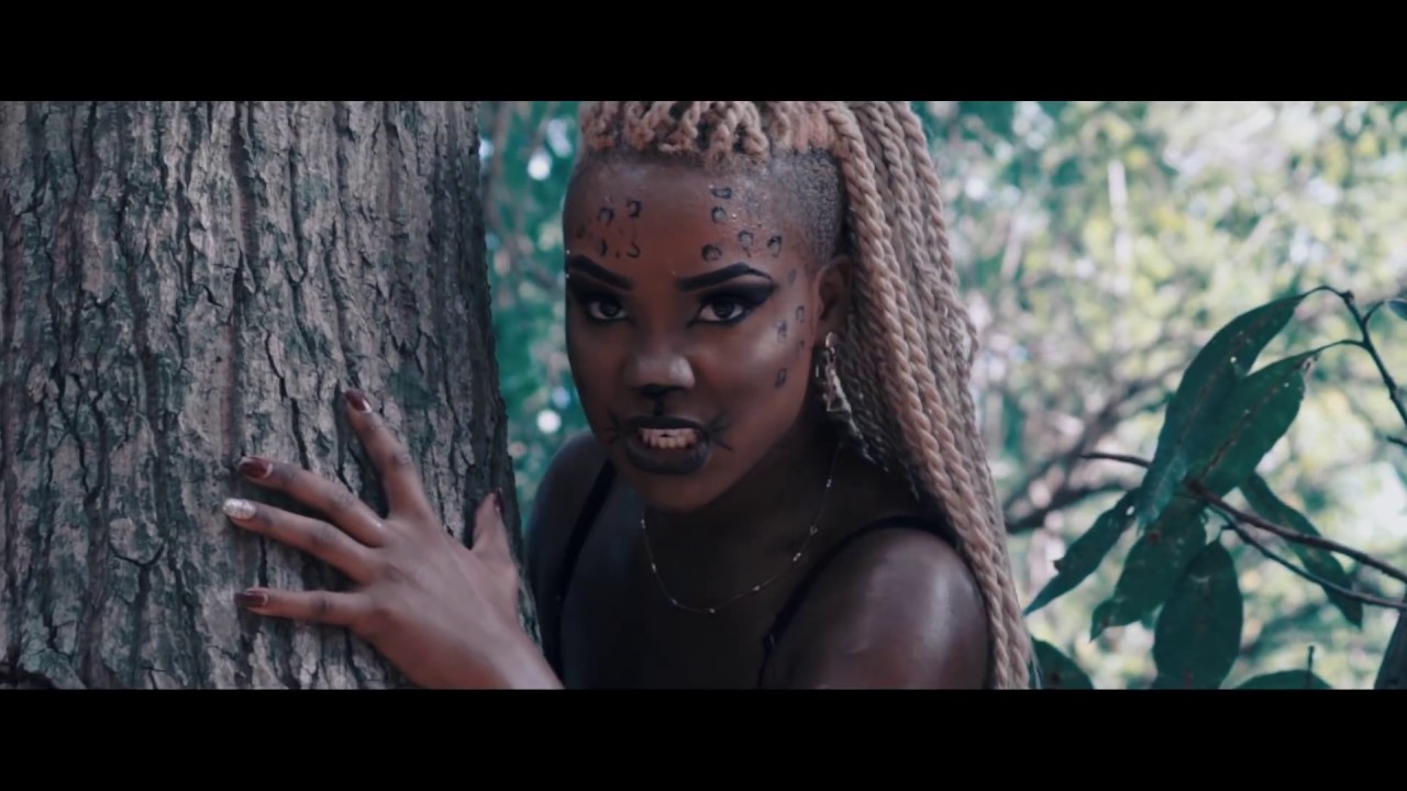 Guarda Kalado - Trap Wine (Official Music Video) su YouTube Guarda Kalado - Trap Wine (Official Music Video) su YouTube